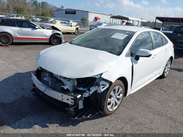 5YFB4MDE4RP189801 2024 TOYOTA COROLLA - Image 2