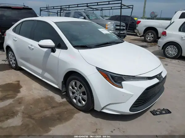 5YFB4MDE4RP190527 2024 TOYOTA COROLLA - Image 1