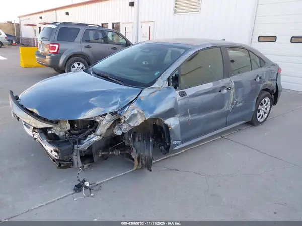5YFB4MDE4RP192827 2024 TOYOTA COROLLA - Image 2