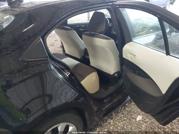 5YFB4MDE4RP204202 2024 TOYOTA COROLLA - Image 8