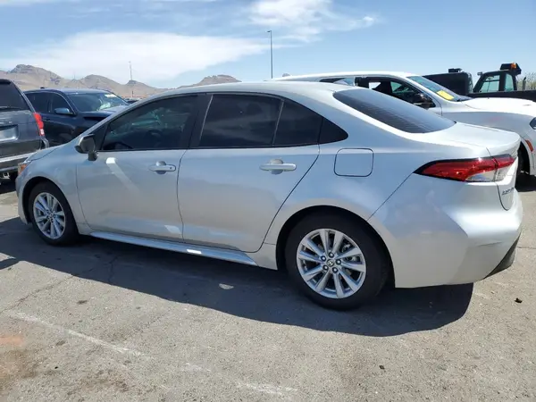 5YFB4MDE4RP210209 2024 TOYOTA COROLLA - Image 2