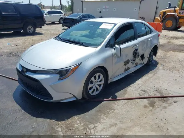 5YFB4MDE4RP210291 2024 TOYOTA COROLLA - Image 2