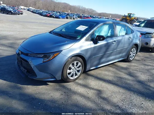 5YFB4MDE4RP218570 2024 TOYOTA COROLLA - Image 2