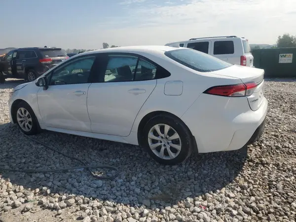 5YFB4MDE4RP219072 2024 TOYOTA COROLLA - Image 2