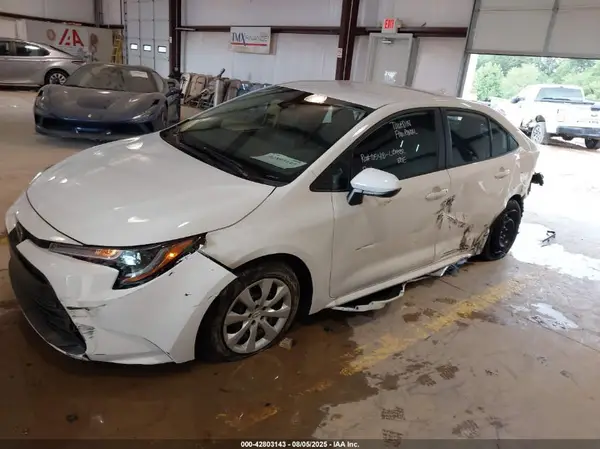 5YFB4MDE4RP220349 2024 TOYOTA COROLLA - Image 2