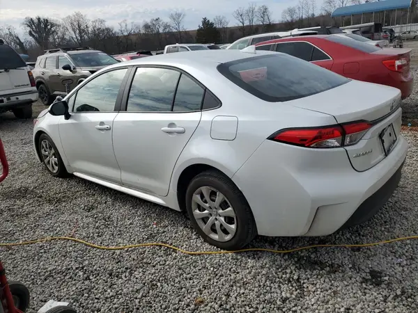 5YFB4MDE4RP224210 2024 TOYOTA COROLLA - Image 2