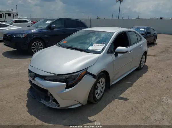 5YFB4MDE4SP231339 2025 TOYOTA COROLLA - Image 2