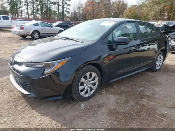 5YFB4MDE4SP233205 2025 TOYOTA COROLLA - Image 2
