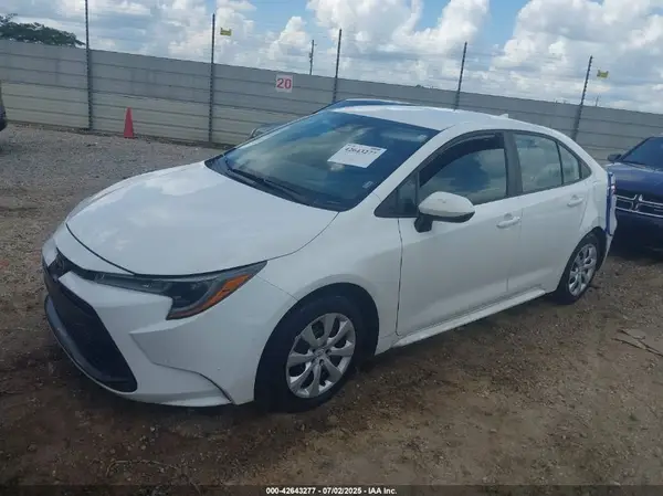 5YFB4MDE4SP234645 2025 TOYOTA COROLLA - Image 2
