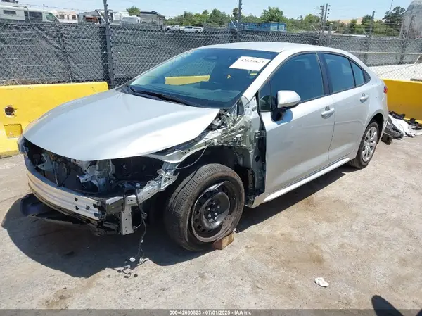 5YFB4MDE4SP246214 2025 TOYOTA COROLLA - Image 2