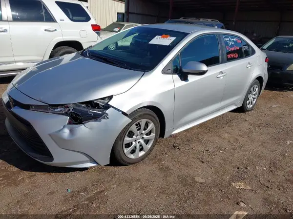 5YFB4MDE4SP248027 2025 TOYOTA COROLLA - Image 2