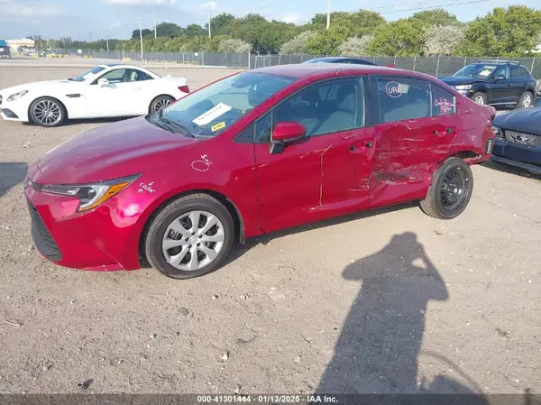 5YFB4MDE4SP253146 2025 TOYOTA COROLLA - Image 2