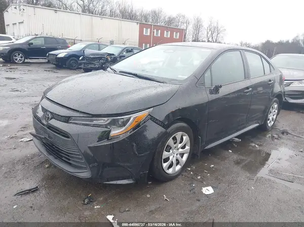 5YFB4MDE4SP263577 2025 TOYOTA COROLLA - Image 2