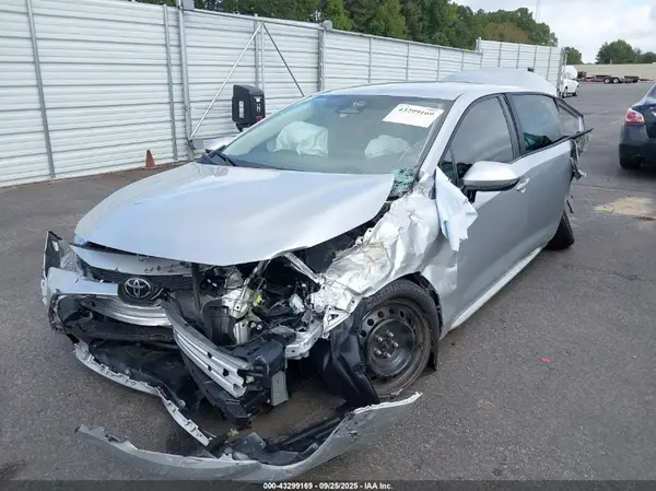 5YFB4MDE4SP272411 2025 TOYOTA COROLLA - Image 2