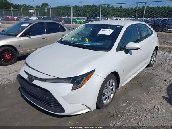 5YFB4MDE4SP274885 2025 TOYOTA COROLLA - Image 2