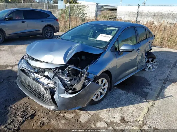 5YFB4MDE4SP281125 2025 TOYOTA COROLLA - Image 2