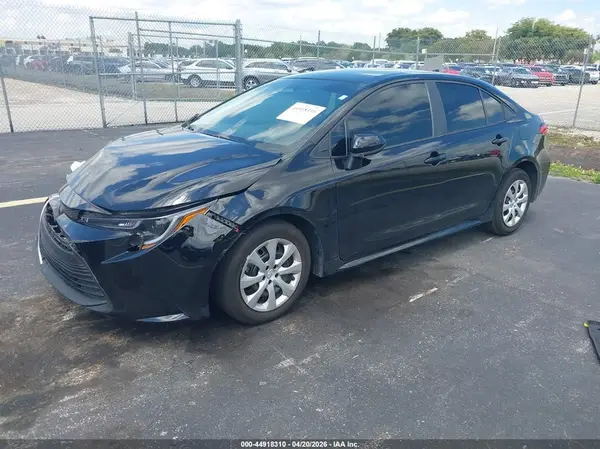 5YFB4MDE4SP284560 2025 TOYOTA COROLLA - Image 2