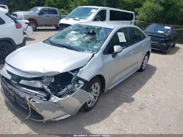 5YFB4MDE4SP284977 2025 TOYOTA COROLLA - Image 2