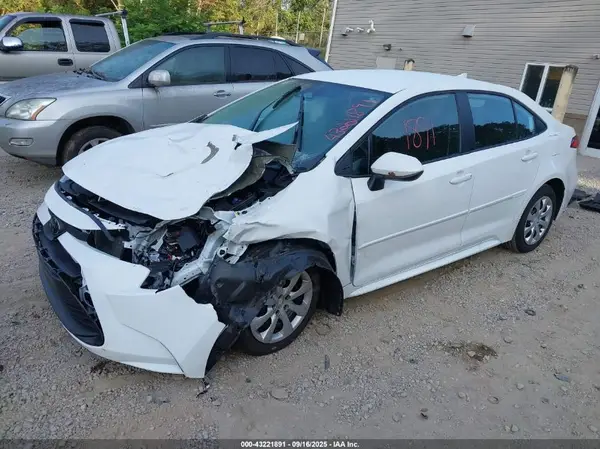 5YFB4MDE4SP287538 2025 TOYOTA COROLLA - Image 2