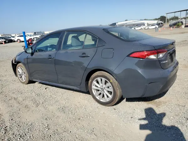 5YFB4MDE4SP298037 2025 TOYOTA COROLLA - Image 2