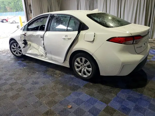 5YFB4MDE4SP301177 2025 TOYOTA COROLLA - Image 2