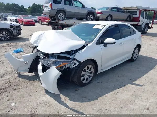 5YFB4MDE4SP307545 2025 TOYOTA COROLLA - Image 2