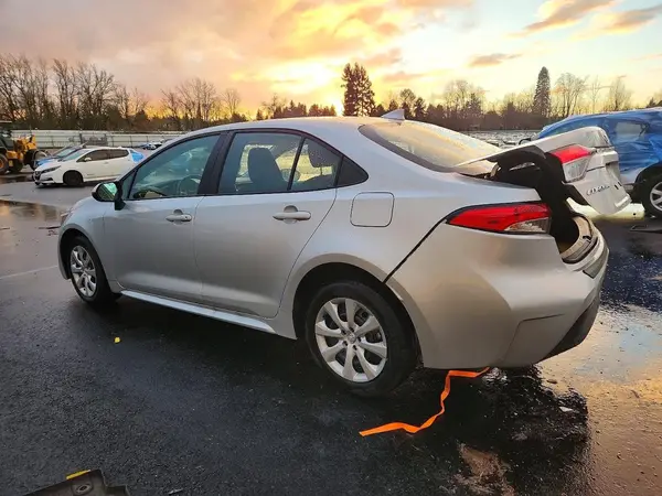 5YFB4MDE4SP316732 2025 TOYOTA COROLLA - Image 2