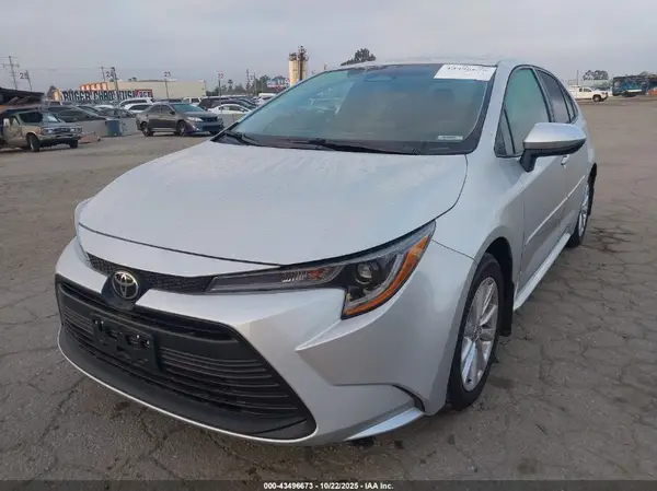 5YFB4MDE4SP317556 2025 TOYOTA COROLLA - Image 2