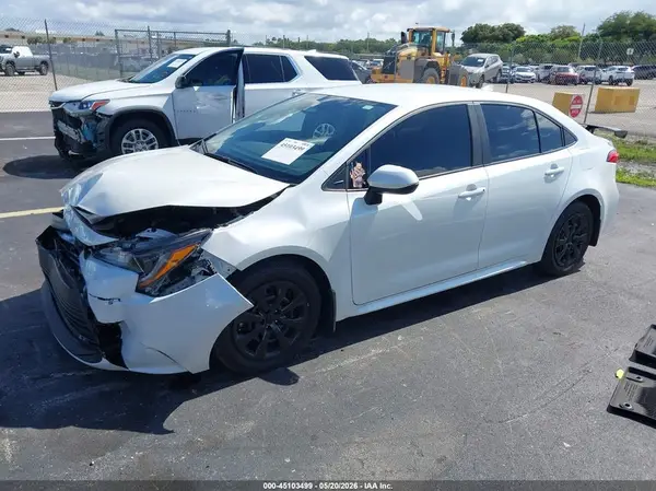 5YFB4MDE4SP318657 2025 TOYOTA COROLLA - Image 2