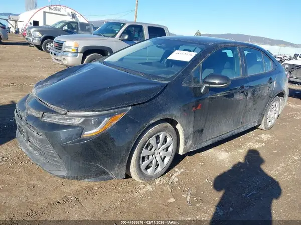 5YFB4MDE4SP322272 2025 TOYOTA COROLLA - Image 2