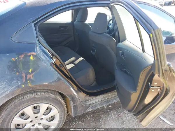 5YFB4MDE4SP322272 2025 TOYOTA COROLLA - Image 8