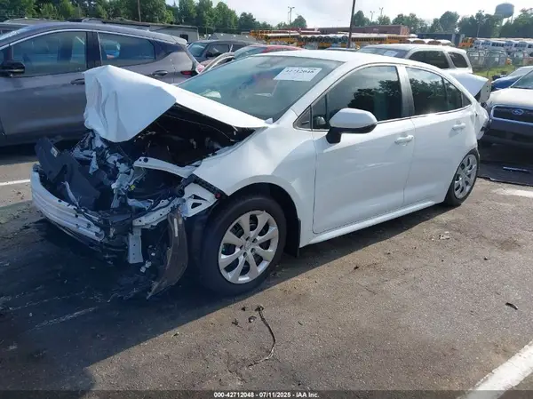 5YFB4MDE4SP324491 2025 TOYOTA COROLLA - Image 2
