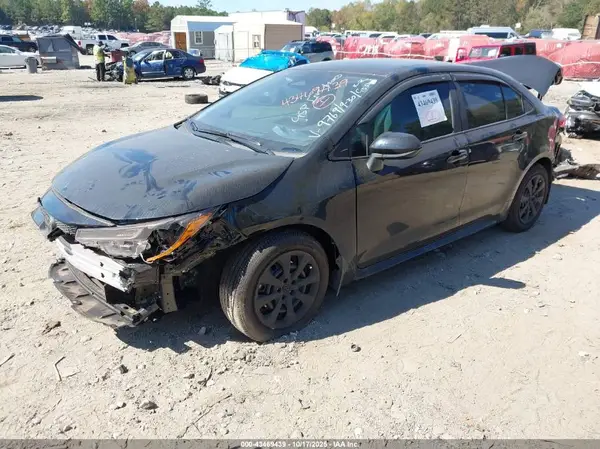 5YFB4MDE4SP329769 2025 TOYOTA COROLLA - Image 2