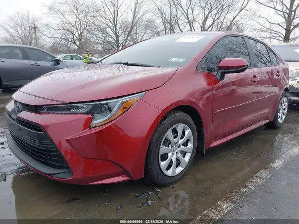 5YFB4MDE4SP331585 2025 TOYOTA COROLLA - Image 2