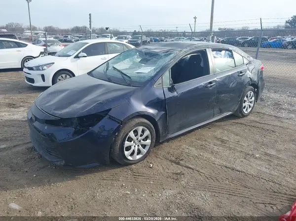 5YFB4MDE4SP338665 2025 TOYOTA COROLLA - Image 2