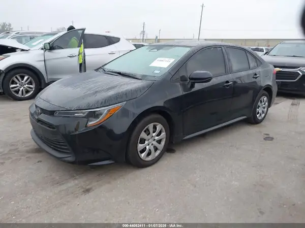 5YFB4MDE4SP344370 2025 TOYOTA COROLLA - Image 2