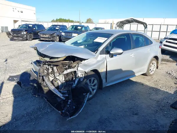 5YFB4MDE4SP348502 2025 TOYOTA COROLLA - Image 2