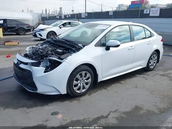 5YFB4MDE4SP351836 2025 TOYOTA COROLLA - Image 2