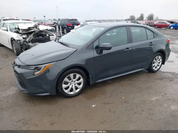 5YFB4MDE4TP359906 2026 TOYOTA COROLLA - Image 2