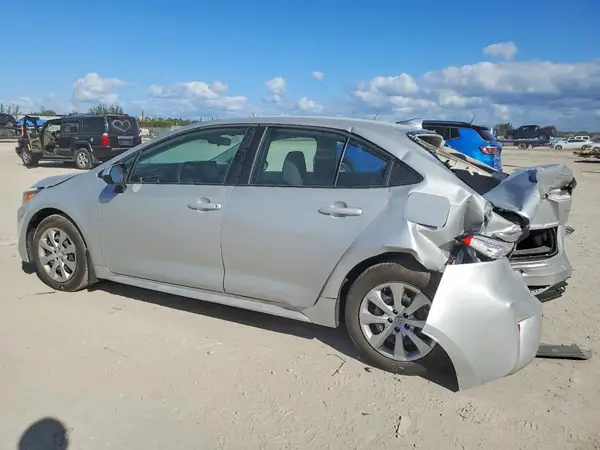 5YFB4MDE4TP372901 2026 TOYOTA COROLLA - Image 2