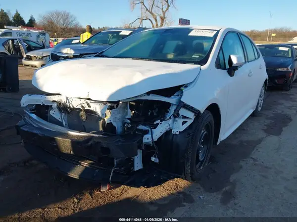 5YFB4MDE4TP392114 2026 TOYOTA COROLLA - Image 2