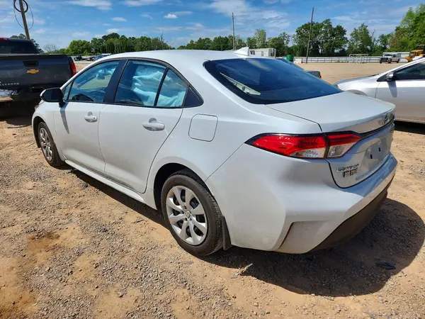 5YFB4MDE4TP394106 2026 TOYOTA COROLLA - Image 2