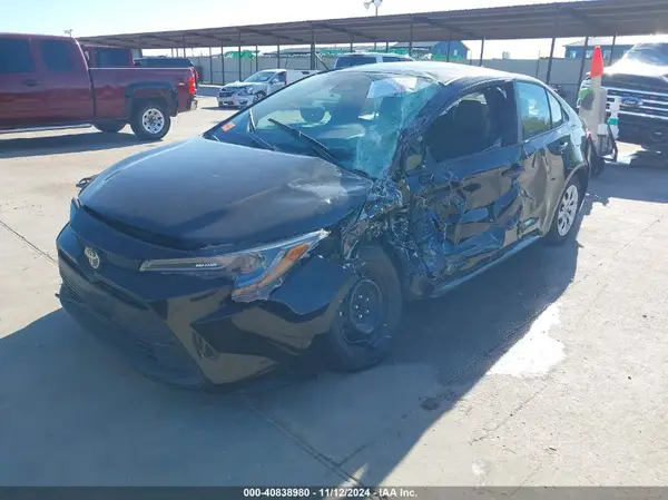 5YFB4MDE5PP004474 2023 TOYOTA COROLLA - Image 2