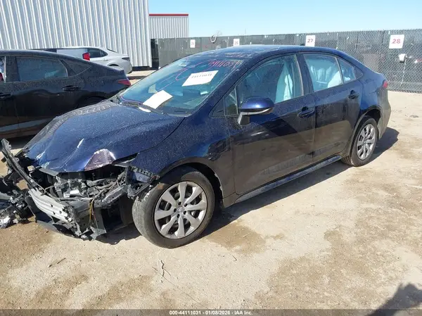 5YFB4MDE5PP011408 2023 TOYOTA COROLLA - Image 2