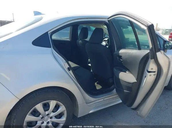 5YFB4MDE5PP015099 2023 TOYOTA COROLLA - Image 8
