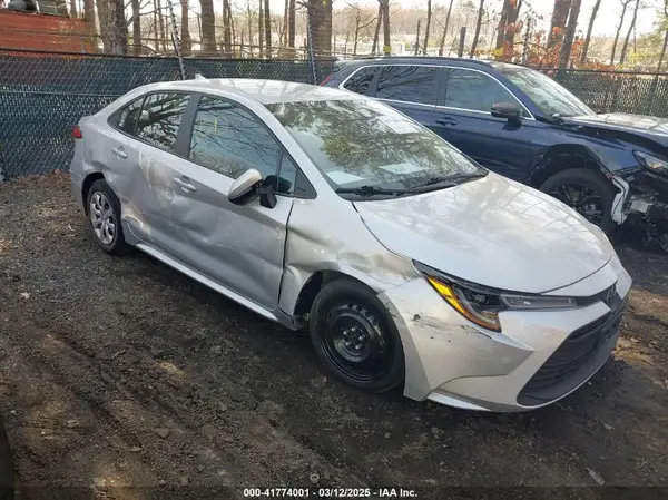 5YFB4MDE5PP043677 2023 TOYOTA COROLLA - Image 1