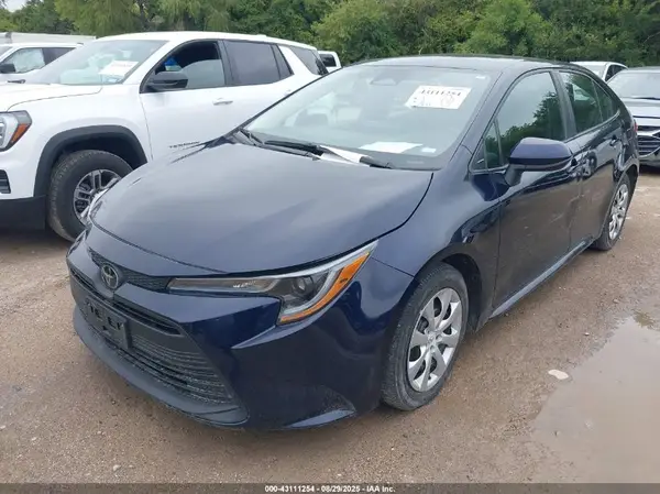5YFB4MDE5PP048796 2023 TOYOTA COROLLA - Image 2