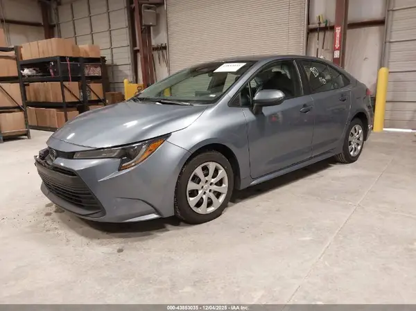 5YFB4MDE5PP056882 2023 TOYOTA COROLLA - Image 2