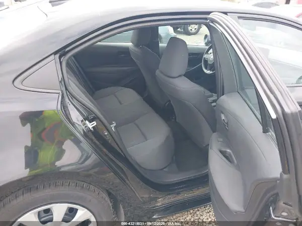 5YFB4MDE5PP062214 2023 TOYOTA COROLLA - Image 8