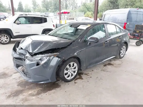 5YFB4MDE5PP066019 2023 TOYOTA COROLLA - Image 2